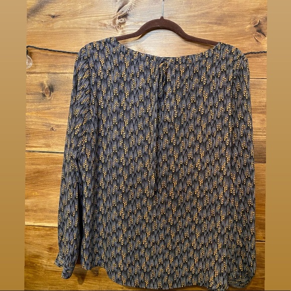 Blouse - Picture 2 of 2